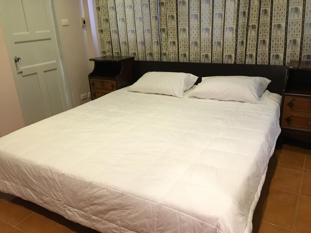 The Grand Palace Hostel Bangkok Kamer foto
